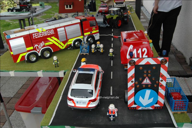 Feuerwehrtisch_100606 001_prot.jpg